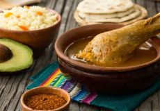 GUA-GASTRONOMÍA TIKAL-OPERANDOVIAJESYTURISMO