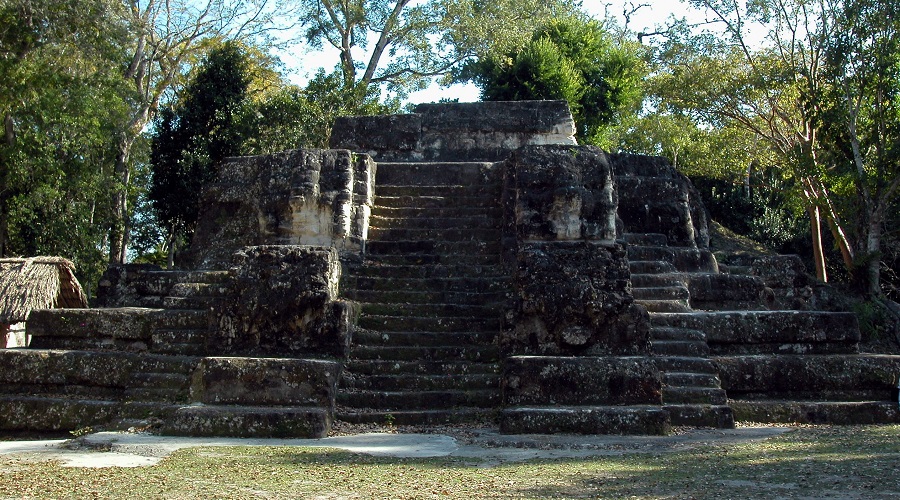 GUATEMALA-UAXACTUN-OPERANDOVIAJESYTURISMO