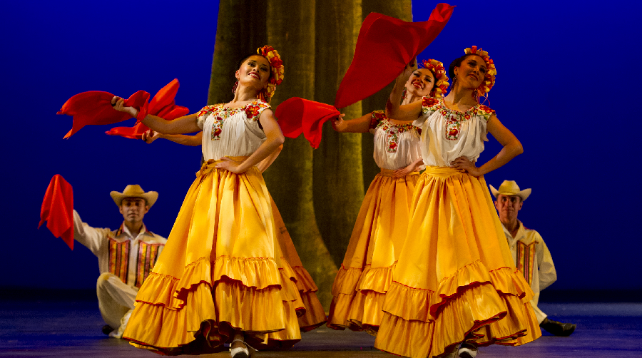 MEX-SHOW FOLKLÓRICO-OPERANDOVIAJESYTURISMO