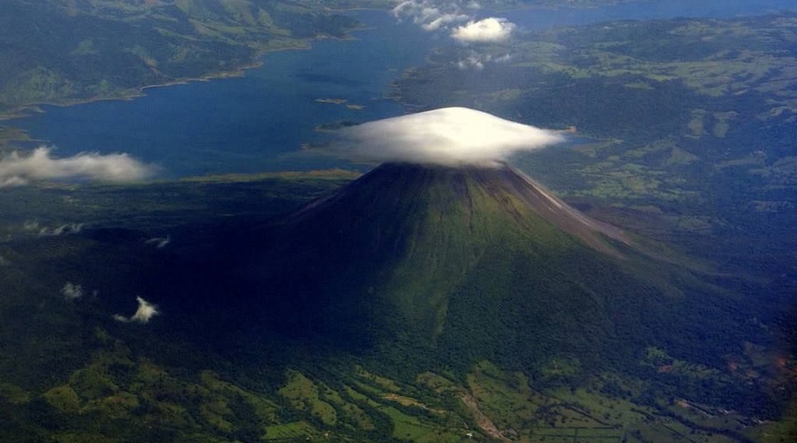 SJO-VOLCÁN ARENAL-OPERANDOVIAJESYTURISMO